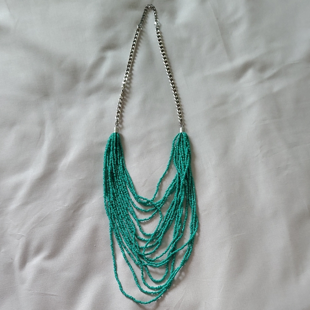 Elegant Green Beaded Necklace
